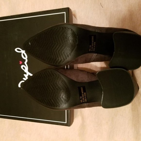 Charcoal Sock Bootie Sz10 Qupid - Picture 6 of 6